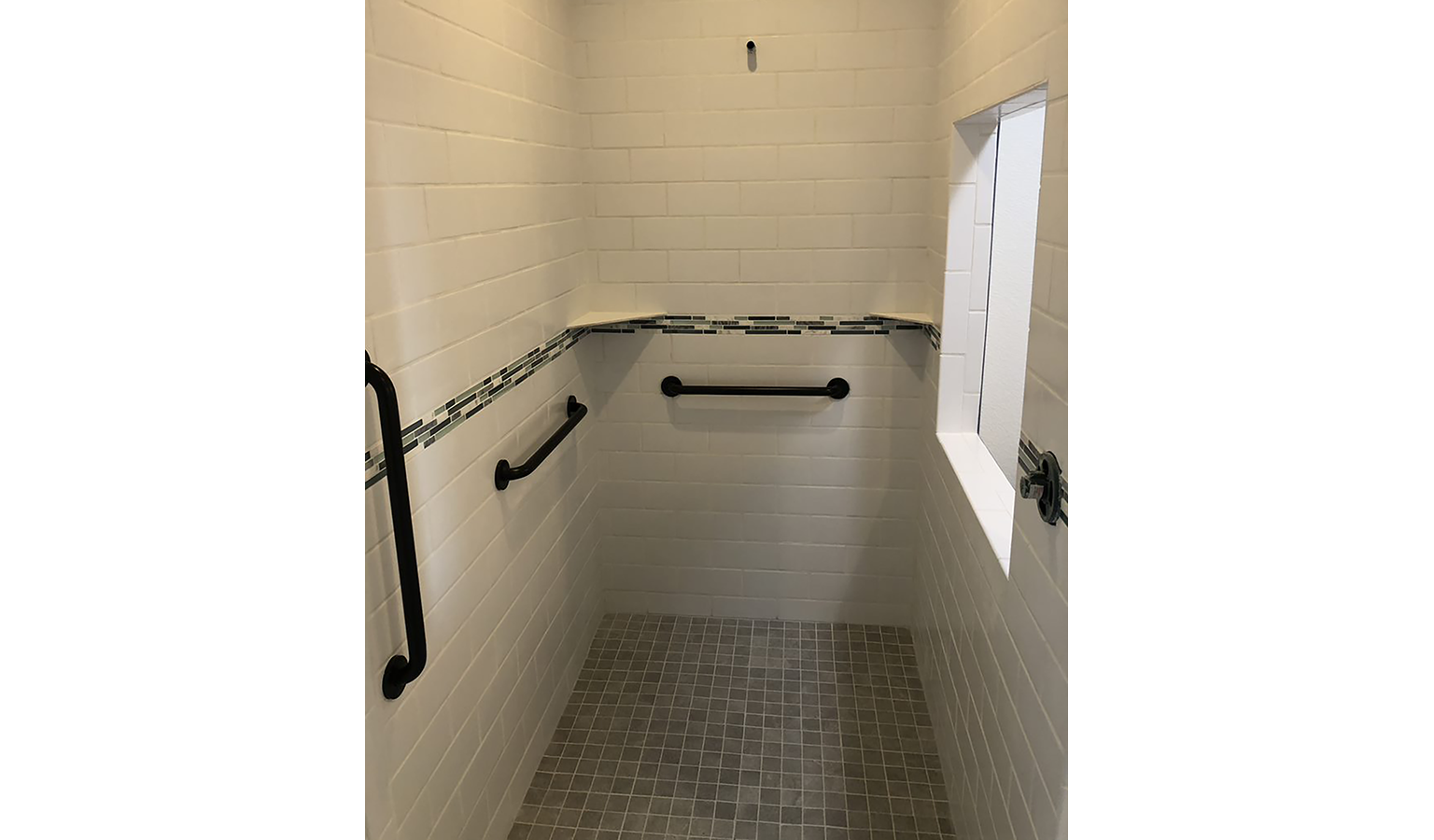 stall-shower-pueblo